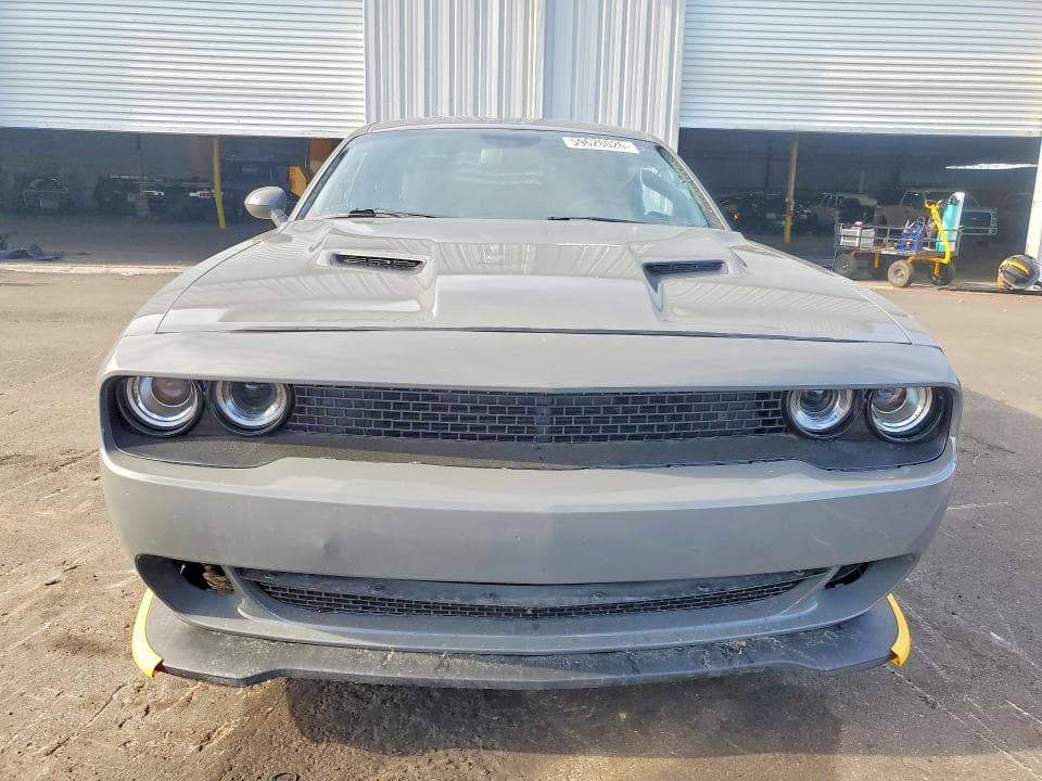 2018 DODGE CHALLENGER SXT 5
