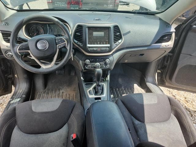 2018 JEEP CHEROKEE LATITUDE 8
