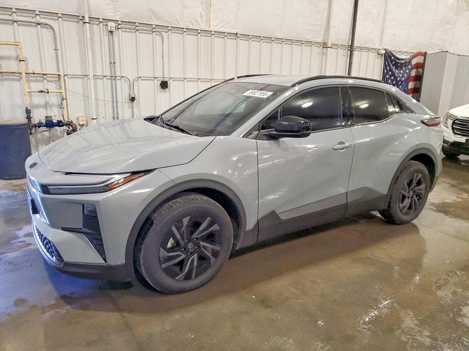 2026 TOYOTA C-HR SE - 1