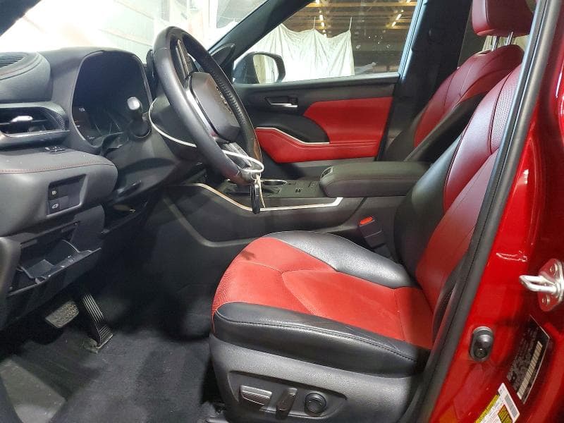 2021 TOYOTA HIGHLANDER XSE 7