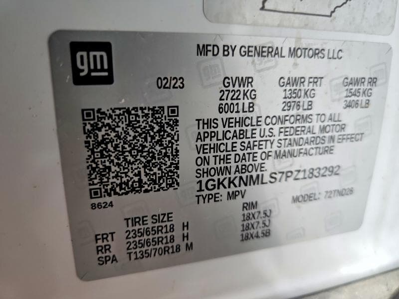 2023 GMC ACADIA SLT 13