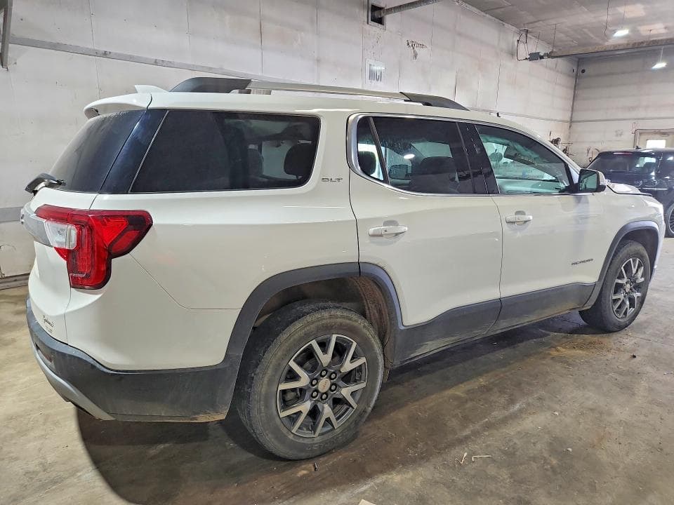 2023 GMC ACADIA SLT 3