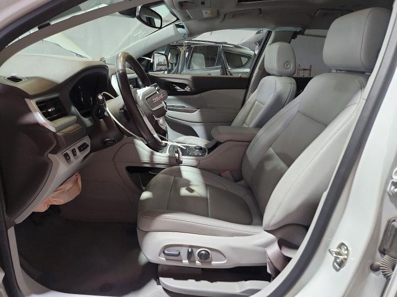 2023 GMC ACADIA SLT 7