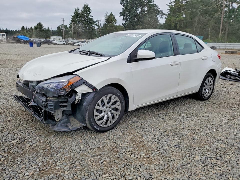 2019 TOYOTA COROLLA LE - 1