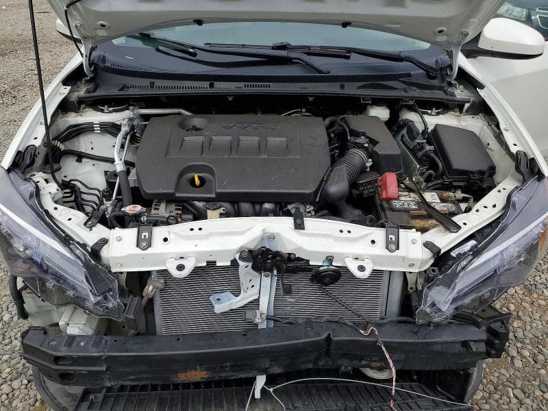 2019 TOYOTA COROLLA LE 11