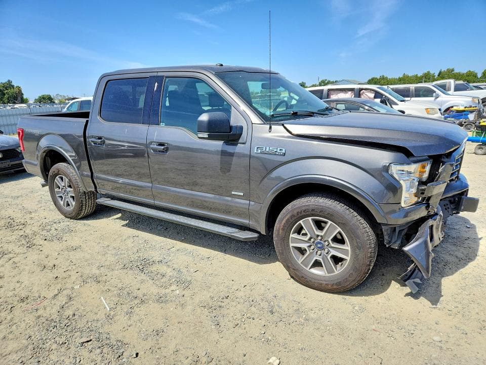 2017 FORD F150 SUPERCREW 4