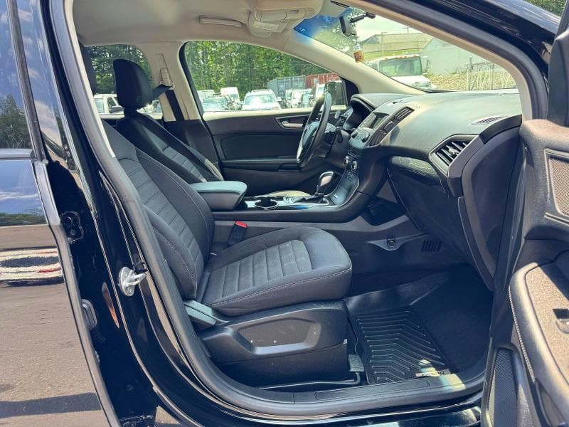 2017 FORD EDGE SE SE 9