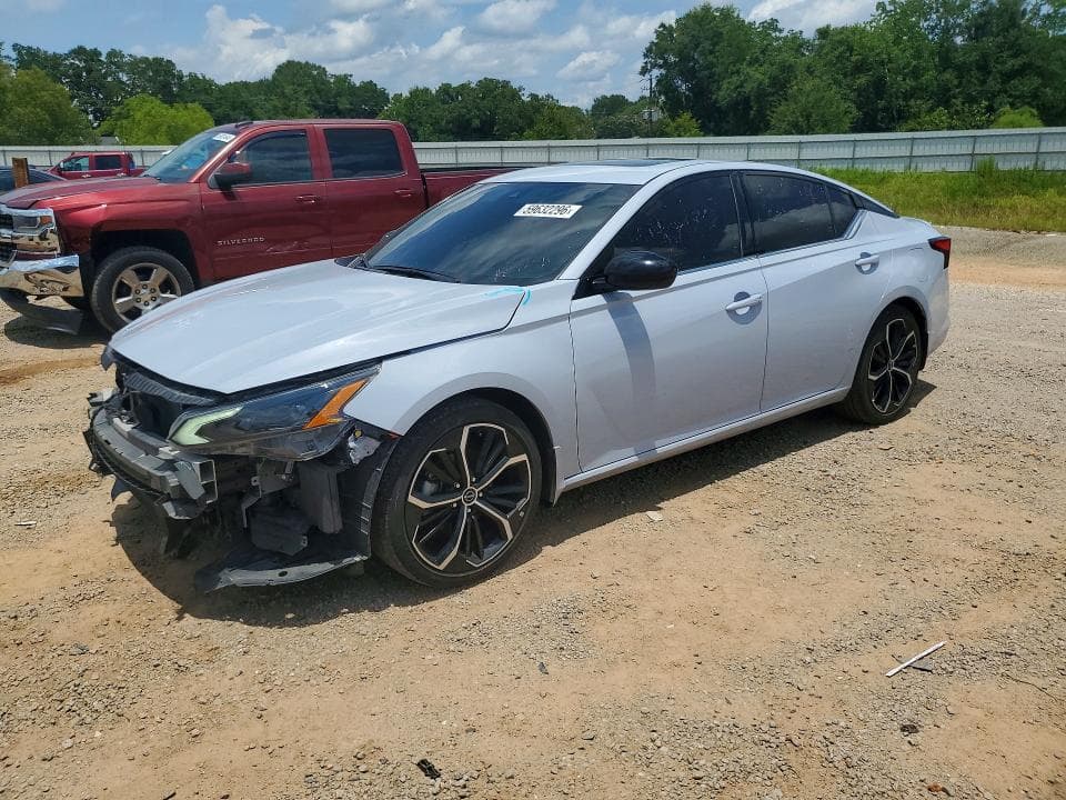 2023 NISSAN ALTIMA SR - 1