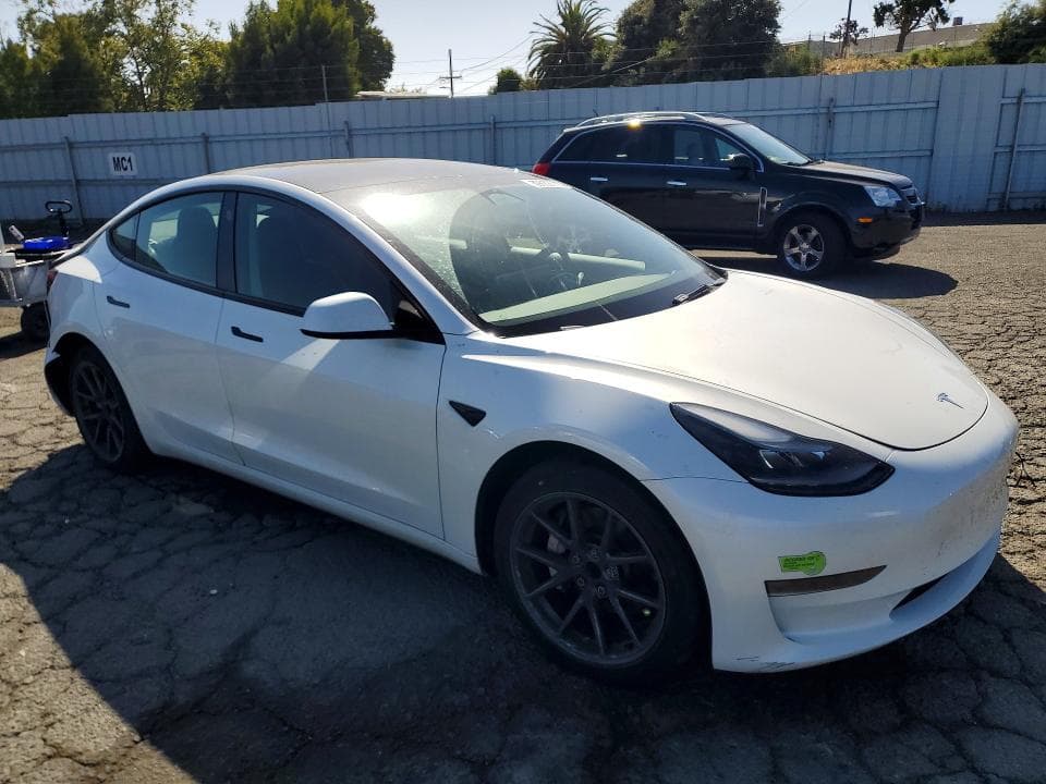 2023 TESLA MODEL 3 4