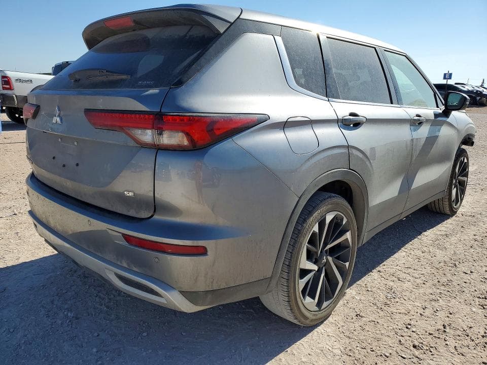 2023 MITSUBISHI OUTLANDER SE/SE BLACK EDITION/SE TECHNOLOGY/SE SPECIAL 3