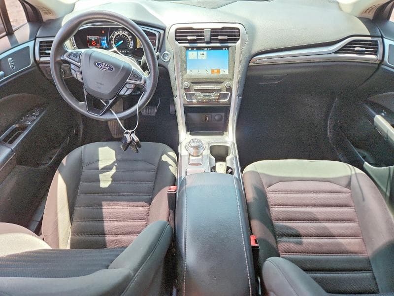 2017 FORD FUSION SE 8
