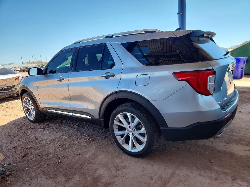 2023 FORD EXPLORER PLATINUM 2