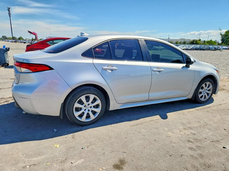 2025 TOYOTA COROLLA LE 3