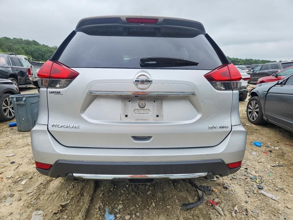 2017 NISSAN ROGUE SV 6