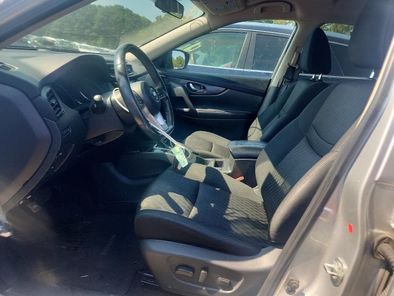 2017 NISSAN ROGUE SV 7