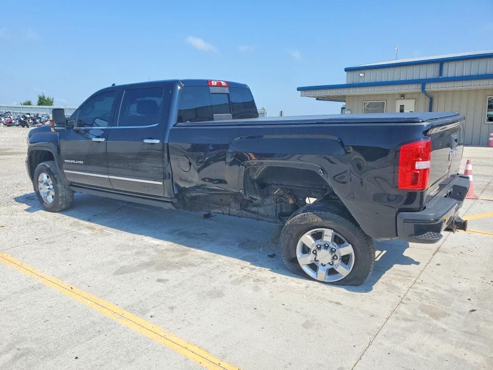 2018 GMC SIERRA K3500 DENALI 2