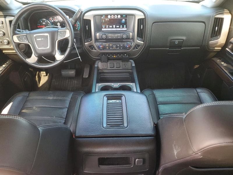 2018 GMC SIERRA K3500 DENALI 8