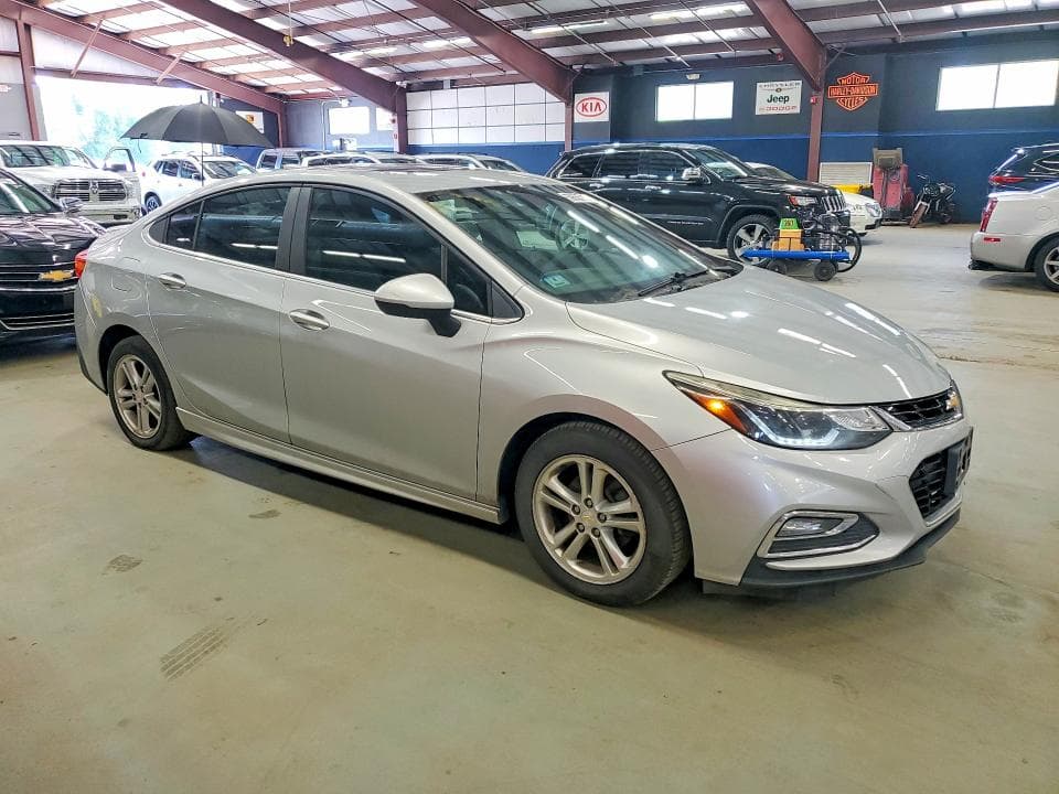 2017 CHEVROLET CRUZE LT LT 4