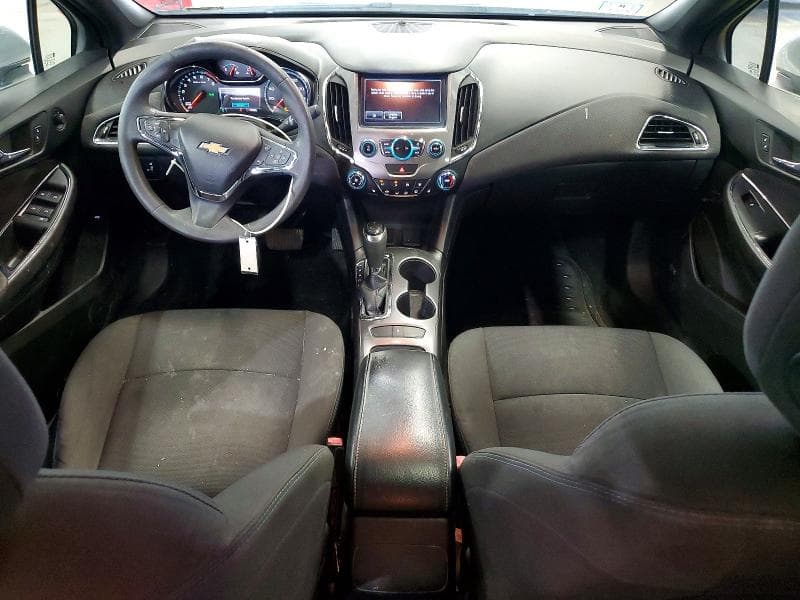2017 CHEVROLET CRUZE LT LT 8