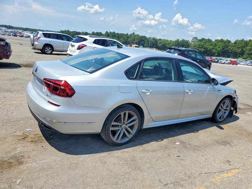 2018 VOLKSWAGEN PASSAT S 3