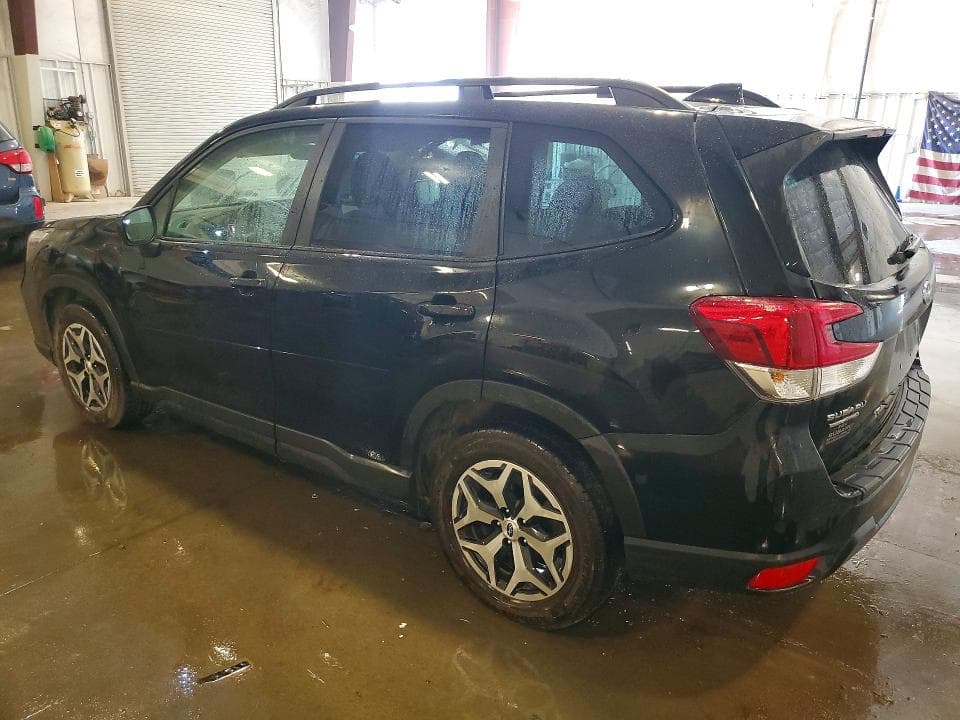 2021 SUBARU FORESTER PREMIUM 2