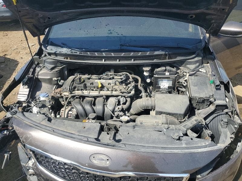 2017 KIA FORTE LX 11