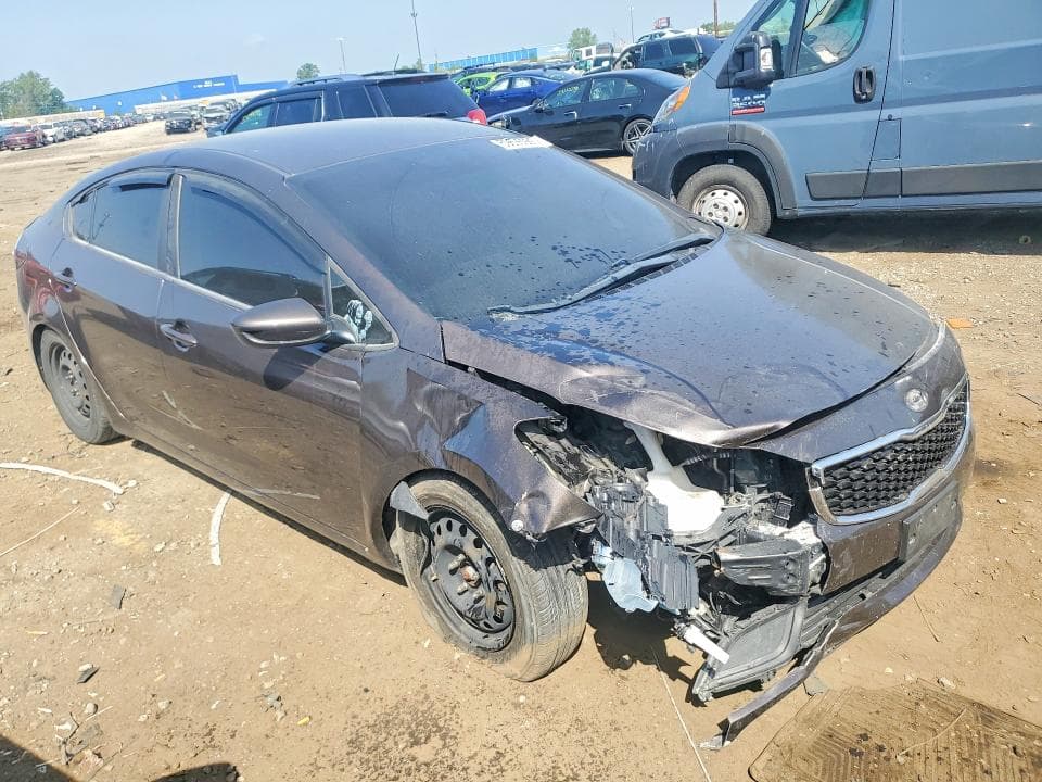 2017 KIA FORTE LX 4