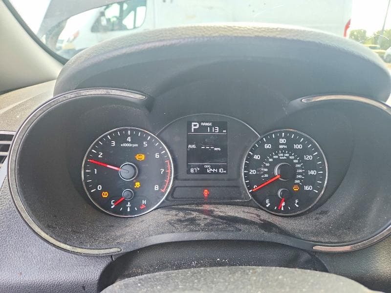 2017 KIA FORTE LX 9