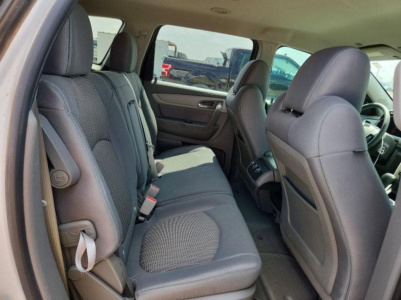 2017 CHEVROLET TRAVERSE LS 10