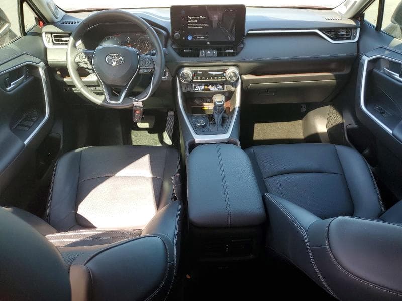 2024 TOYOTA RAV4 LIMITED 8