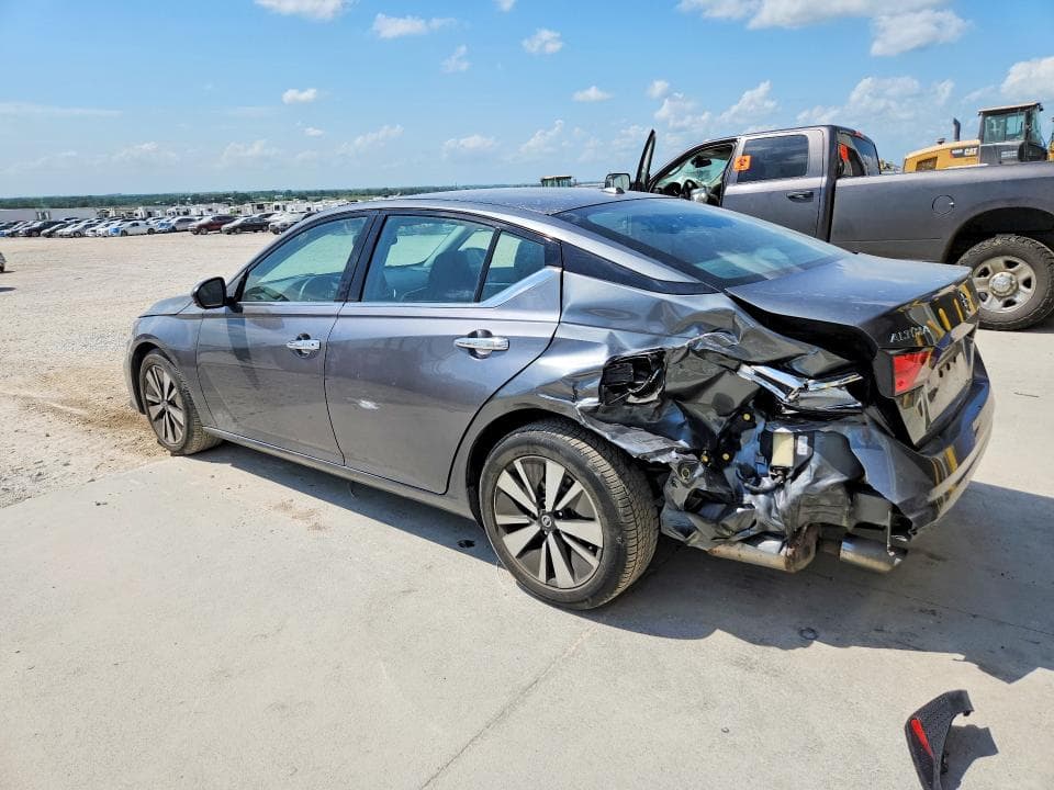 2019 NISSAN ALTIMA SL SL 2