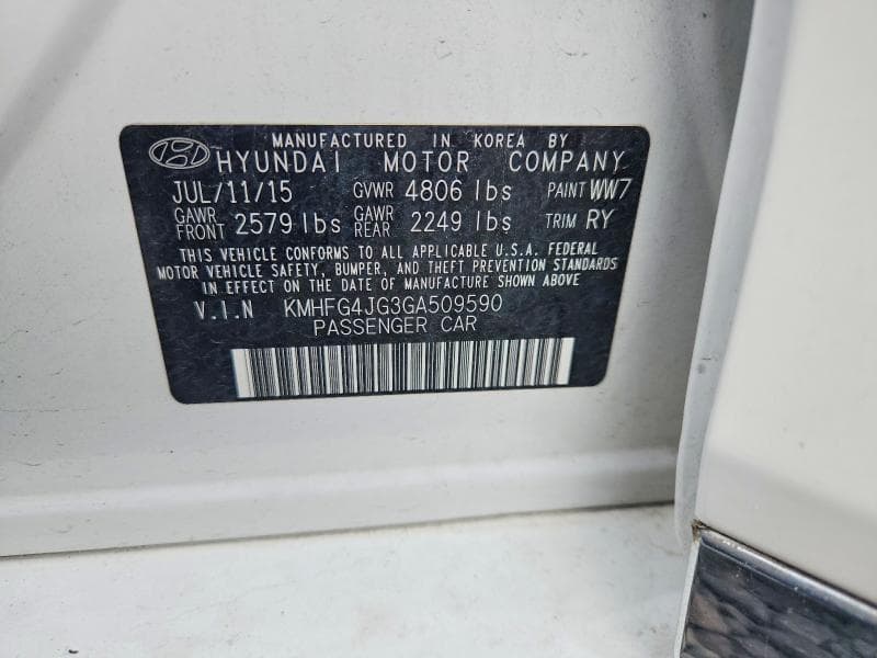 2016 HYUNDAI AZERA BASE 12