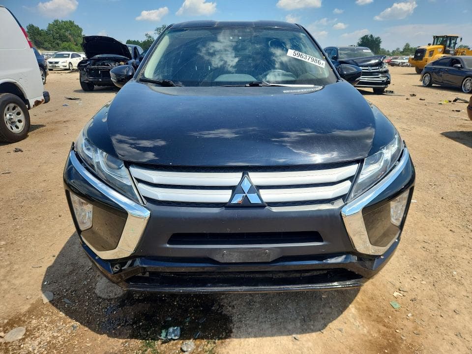 2018 MITSUBISHI ECLIPSE CROSS ES 5