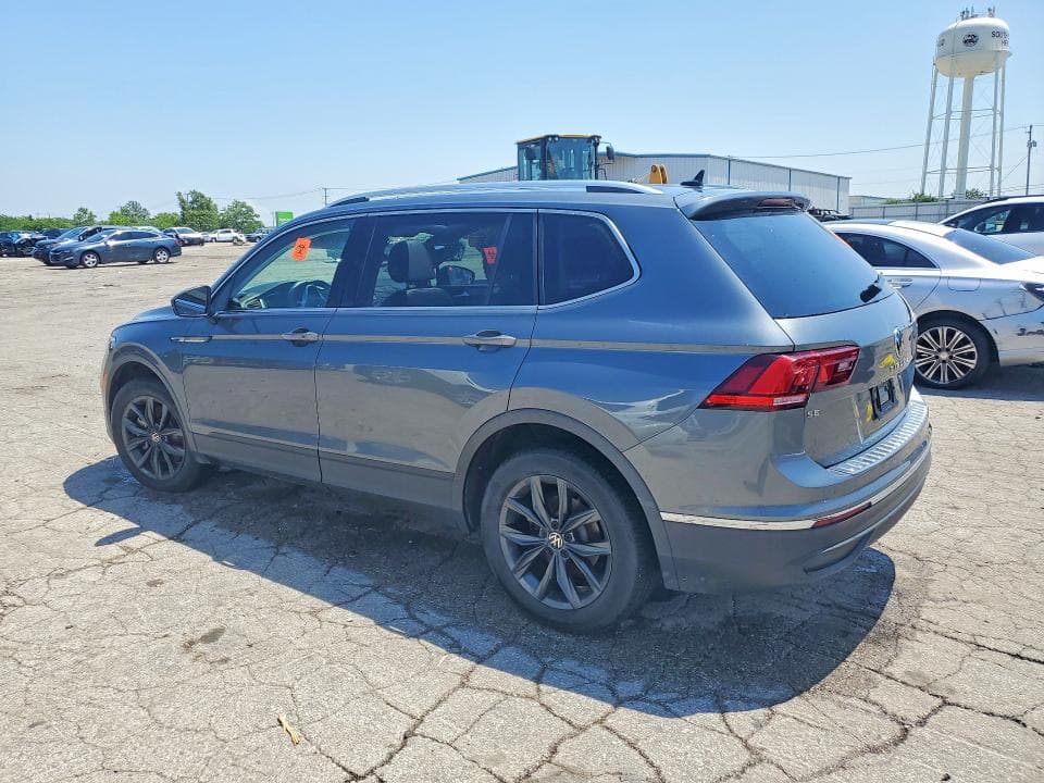2022 VOLKSWAGEN TIGUAN SE SE 2