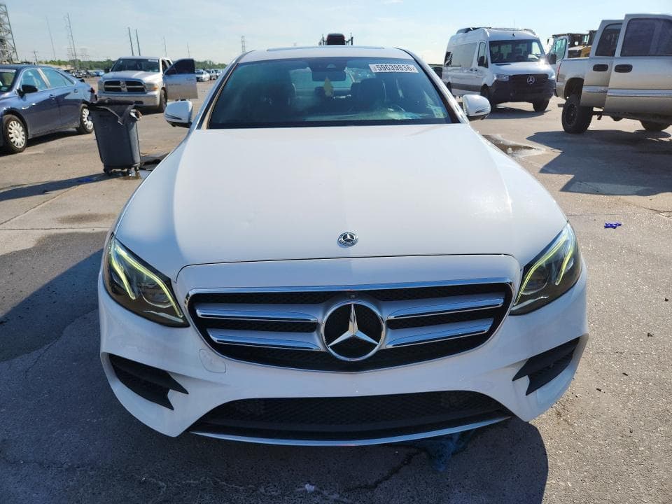 2019 MERCEDES-BENZ E 300 5