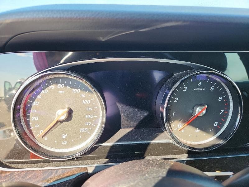 2019 MERCEDES-BENZ E 300 9