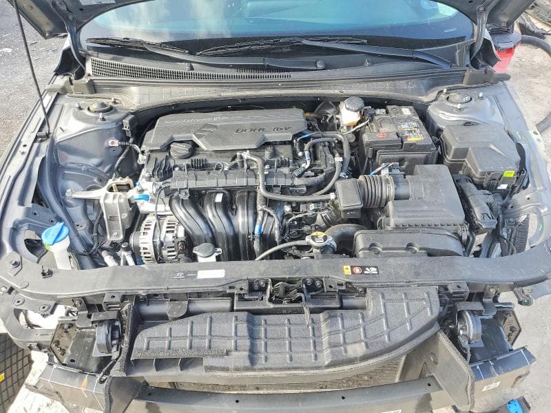 2025 HYUNDAI ELANTRA LIMITED 11