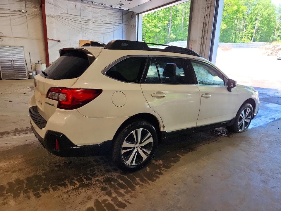 2018 SUBARU OUTBACK 2.5I LIMITED 3