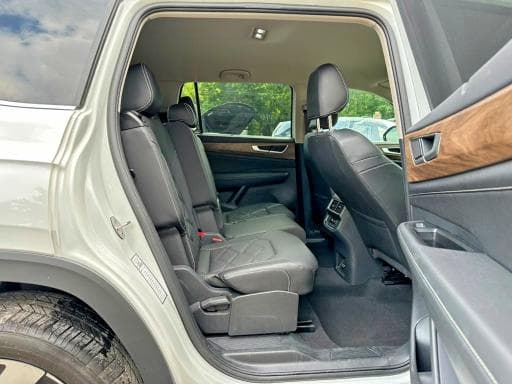 2025 VOLKSWAGEN ATLAS SE 8