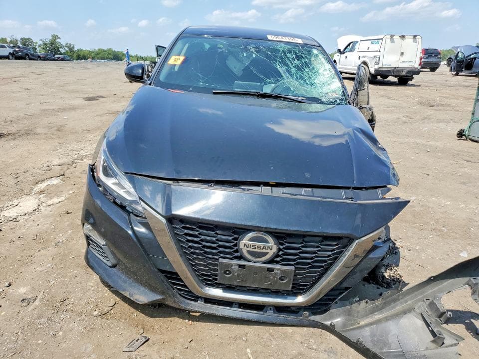 2020 NISSAN ALTIMA SR 5