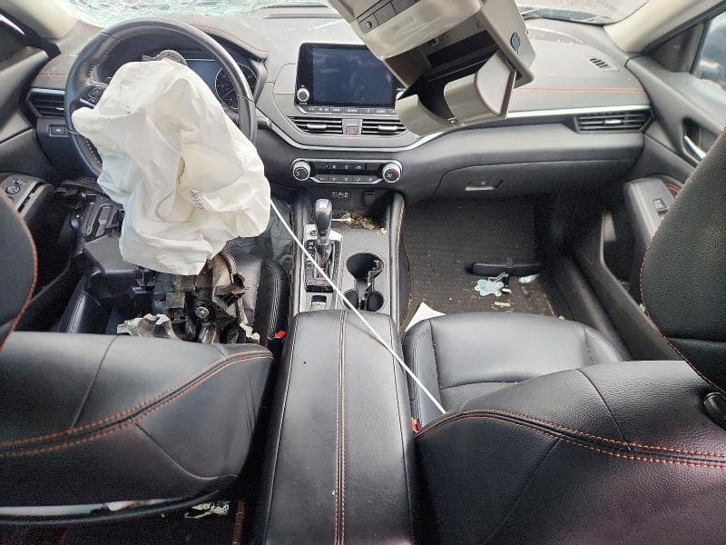 2020 NISSAN ALTIMA SR 8