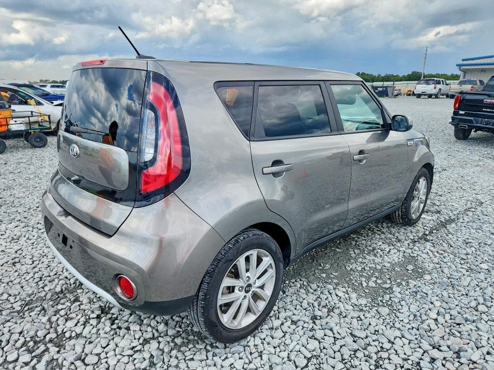 2019 KIA SOUL + 3