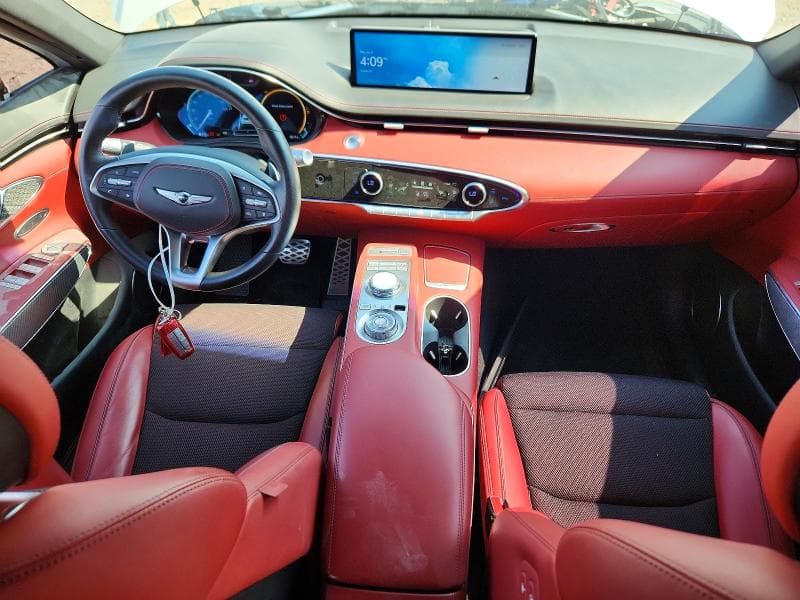 2024 GENESIS GV70 2.5T STANDARD 8