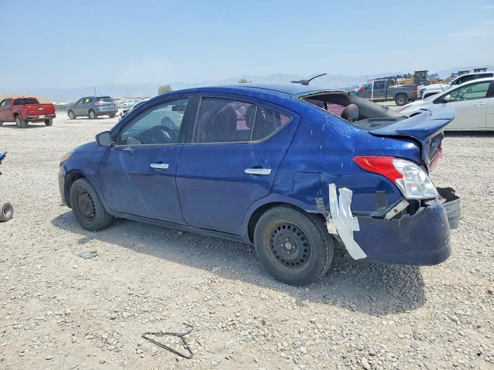 2018 NISSAN VERSA SV SV 2