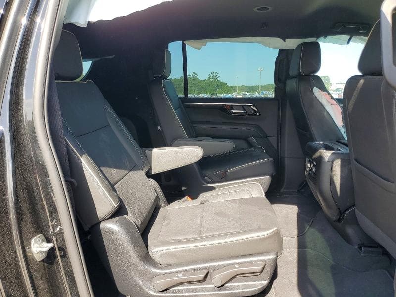 2026 CHEVROLET SUBURBAN C1500 PREMIER 11