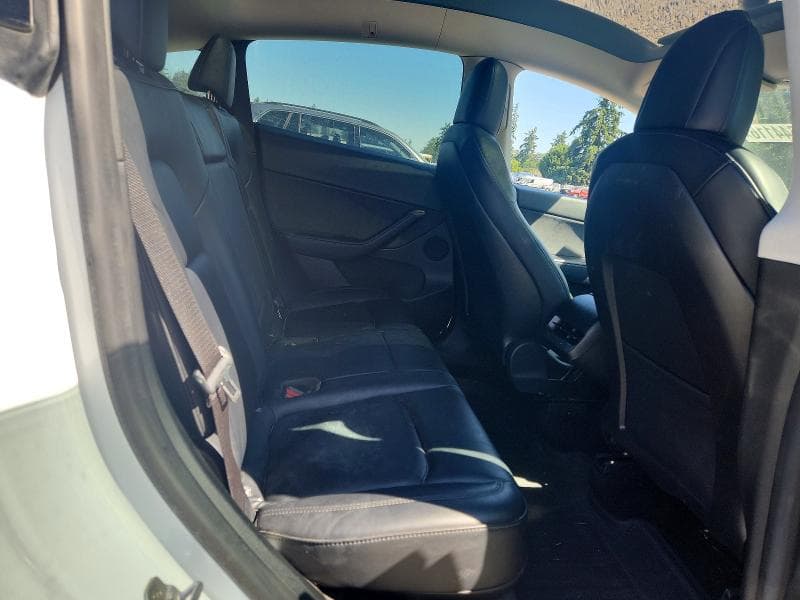 2021 TESLA MODEL Y 10