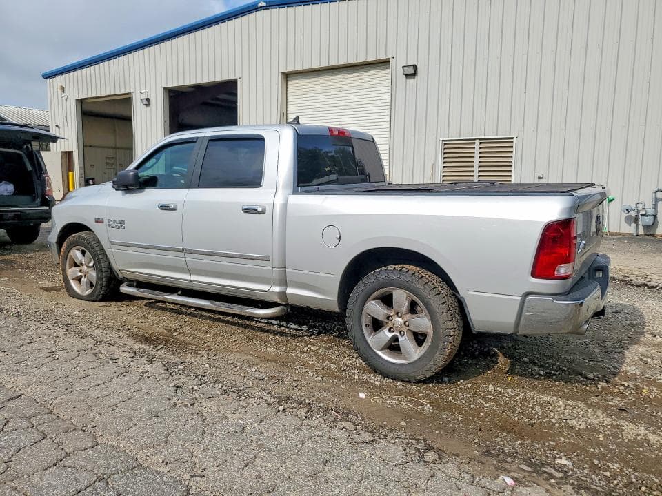 2017 RAM 1500 SLT 2
