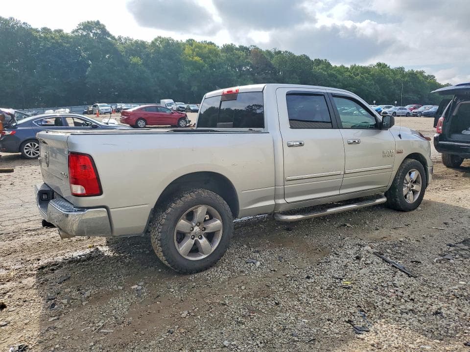 2017 RAM 1500 SLT 3