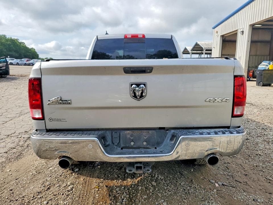 2017 RAM 1500 SLT 6