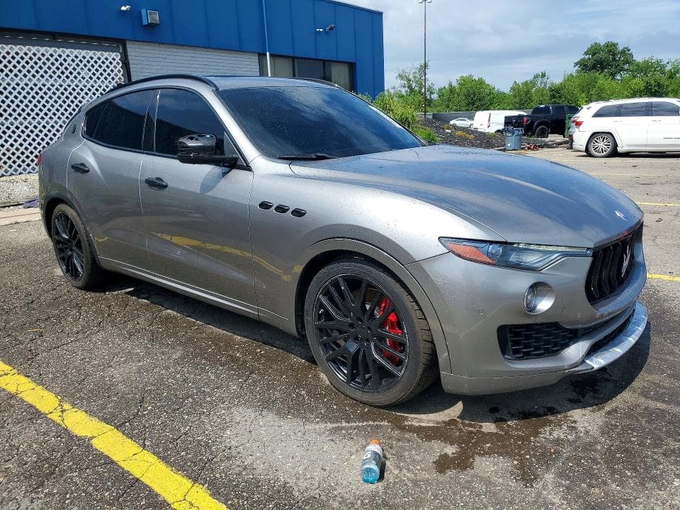 2017 MASERATI LEVANTE S LUXURY 4